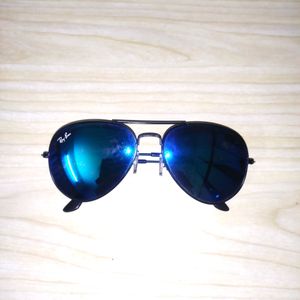 Ray Ban Original Shades / Goggles/ Sunglasses. With Cover