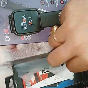 2 Fireboltt  smartwatch