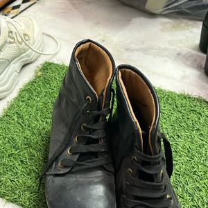 Boots for women