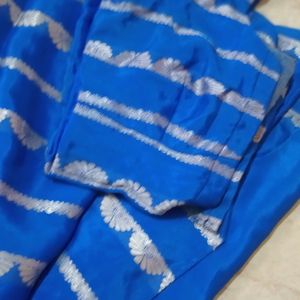 Mesmerizing Blue Saree💠