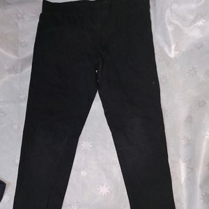 4 Branded Leggings