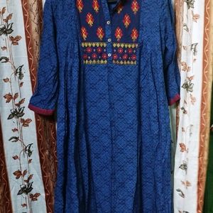 Max Kurta.