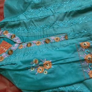 Kurti With Dupatta