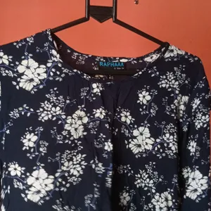 Nevy Blue Floral Print Crop Top