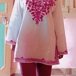 White Kurti