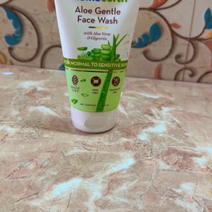 Mamaearth Aloe Gentle Face Wash