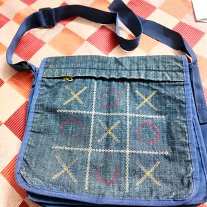 BLUE DENIM SILNG BAG