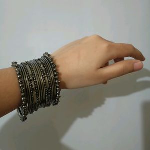 Alluring Silver Bangles