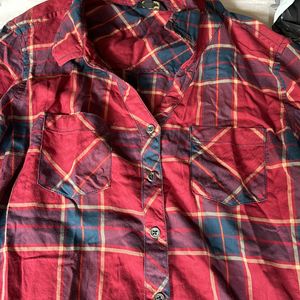 Women’s Red Shirt