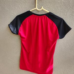 Round neck Red T-shirt