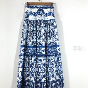 White&Blue Printed Skirt(Women’s)