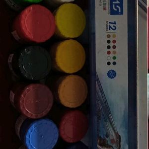 DOMS COLOUR With 3 painting Brushes Free