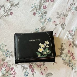 Black Wallet For Women