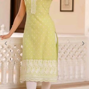 Green Floral Embroidered Kurti