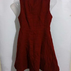 CLASSIC MAROON SHORT DRESS