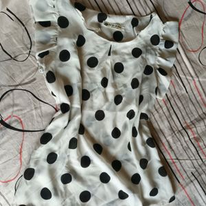 Cute Aesthetic Black And White Polka Dot Top