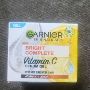 Garnier Bright Complete Cream