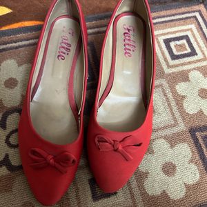 Red Color Low Wedges