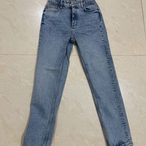 Women Straight Leg Denim Jean (high Waist)