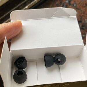 Samsung Galaxy Buds2 Pro, with Innovative AI Featu