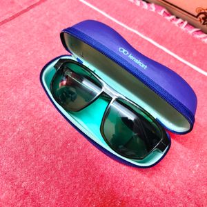 Lenskart Green Full Rim Wayfarer Vincent Sunglasse