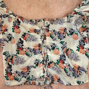 Floral Crop Top With Puffy Sleeves