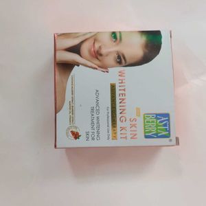 Asta Berry Skin Whitening Kit Seal Pack