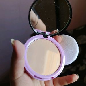 Plum Spf Compact Powder