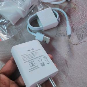 Vivo ⚡Fast Charger 18watt With Cable Original ✅