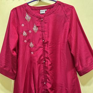 Neerus Magenta High Low Kurta Size XL