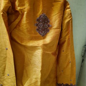 Embellished Kurta Set