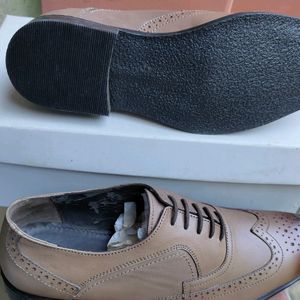 Size 7 Brogue Shoes