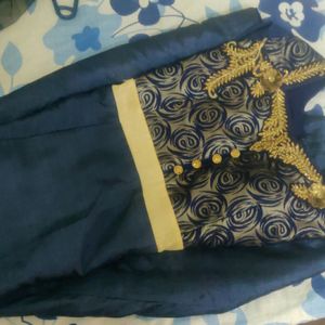 Xl Navy Blue Gown