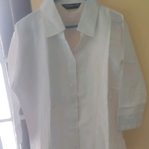 WOMEN'S BUSINESS CLASS WHITE SHIRT