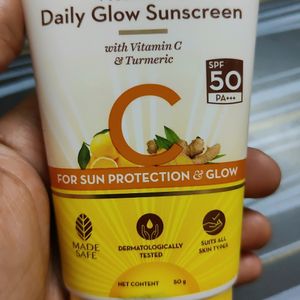 Mamaearth Vitamin C Daily Glow Sunscreen