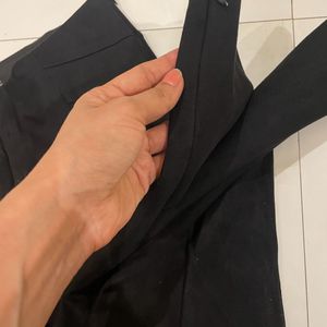 SUEDE ZARA JEGGINGS IN SIZE M