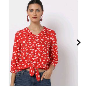 floral print shirt