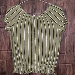 ₹30 OFF DELIVERY/BUTTONED UP CROP TOP