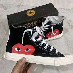 CONVERSE CHUCK TAYLOR BLACK HIGH TOPS