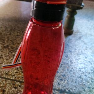 Water bottle Plastic ki Pani Pine