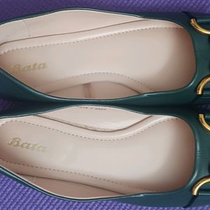 Olive Green Bata Ballerinas