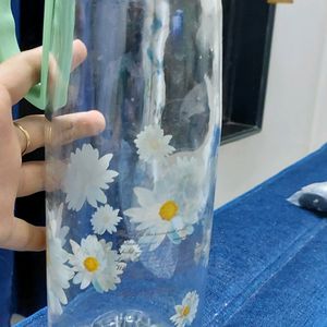 Very Beautiful Good Quality Glass Jug