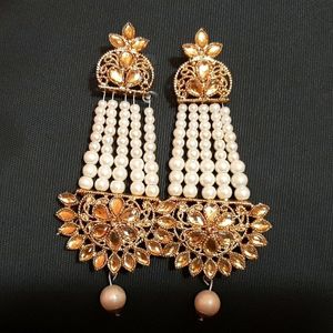 Pearl And Gold Design Tradional Royal Earring