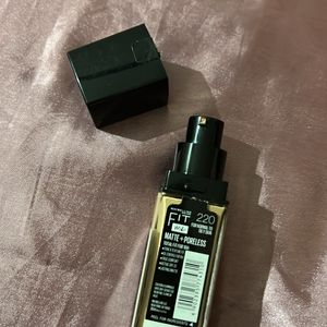 Mabelline Fit Me Foundation