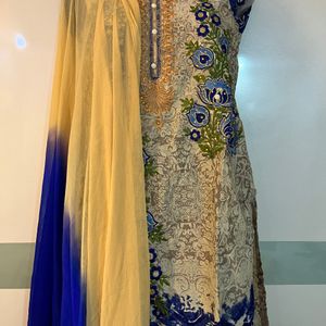 🔥Blue Suit Set With Matching Bottom And Dupatta ❤