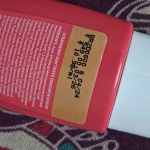 Dot and Key Tinted Sunscreen Shade Beige