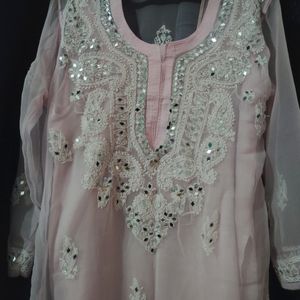 Lucknowi Chikankari Kurta With Inner Size issue