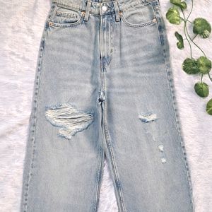 H&M Straight Ripped Jeans