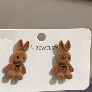 Teddy Bear Earrings 🧸