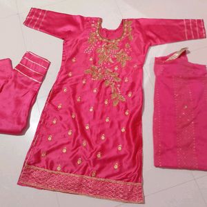 Kurta Suit Set For Women